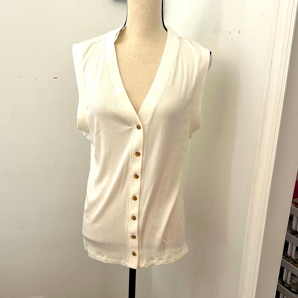 Elegant Cream Button-Down Sleeveless Top
